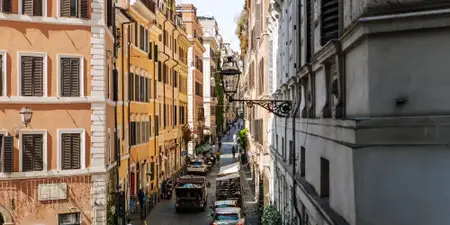 Where to Stay for Vatican + Colosseum